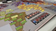 В игротеке “Девятки” гости сыграли в “Ужас Аркхэма” В игротеке “Девятки” гости сыграли в “Ужас Аркхэма”
