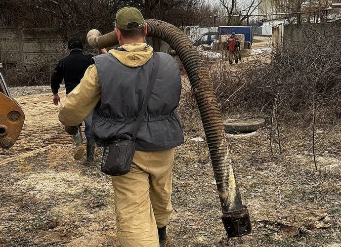 Туляки приступили к восстановлению систем водоснабжения и водоотведения в Донецке