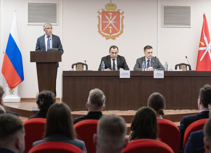 В Туле состоялось первое заседание Молодежного парламента 8-го созыва