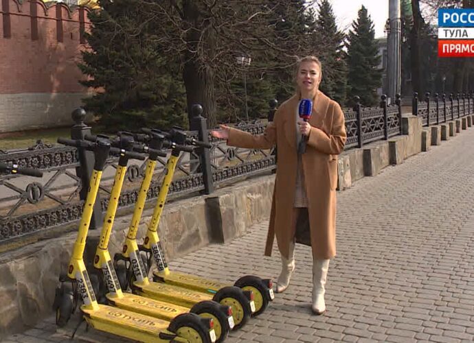 Самокаты в центре запрещены, а знаков нет