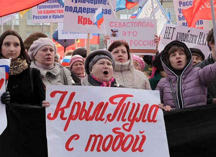 Дмитрий Миляев обратился к землякам в День воссоединения Крыма с Россией