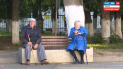 В преддверии Дня Победы 40 активных участников программы «Активное долголетие» отправились на экскурсию по памятным местам Тульской области.