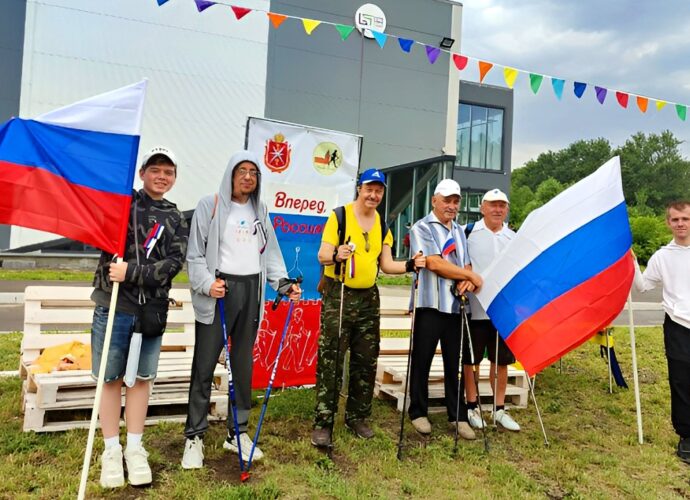 В День России в Туле прошёл фестиваль северной ходьбы