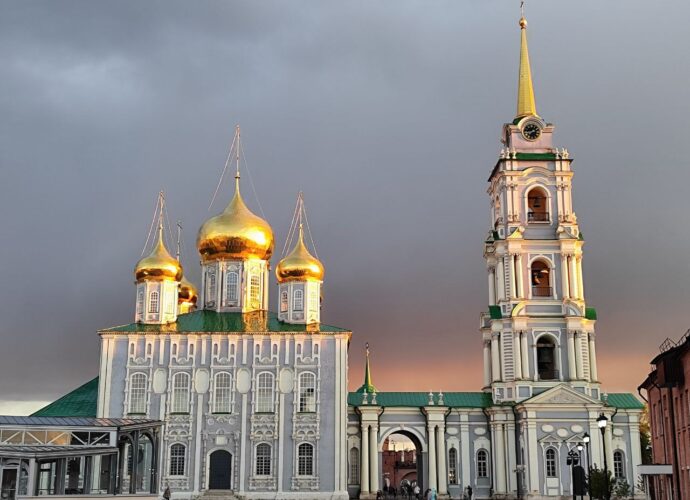 1 июня - день памяти святых князя Дмитрия Донскоготи его жены преподобной Евфросинии