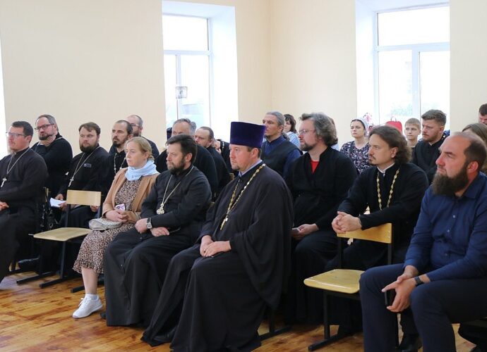 В Туле прошло собрание руководителей епархиальных молодежных отделов ЦФО