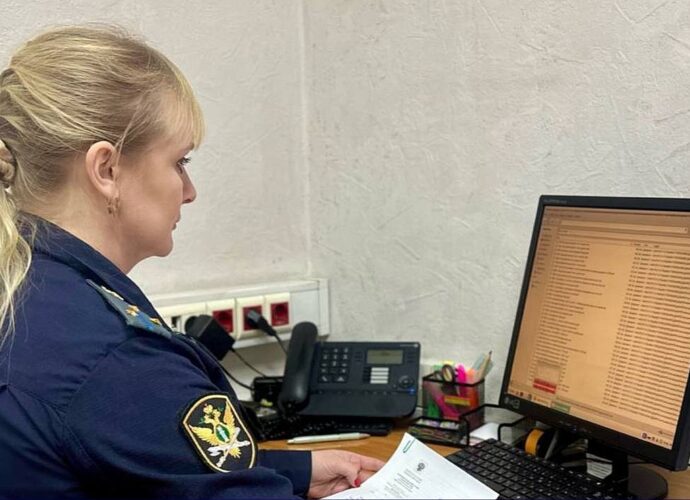 Жительница Кимовска отработает 250 часов за неуплату штрафа