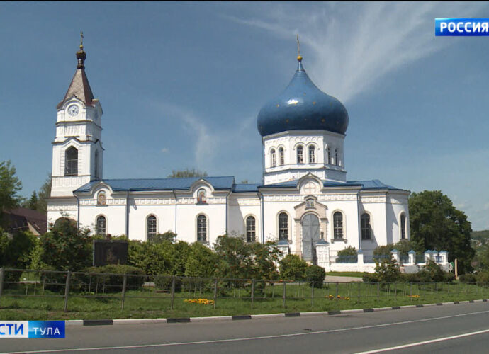 На колокольне храма Прп. Сергия Радонежского в Плавске появились колокола