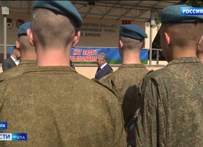 В зону боевых действий была отправлена новая партия гуманитарной помощи