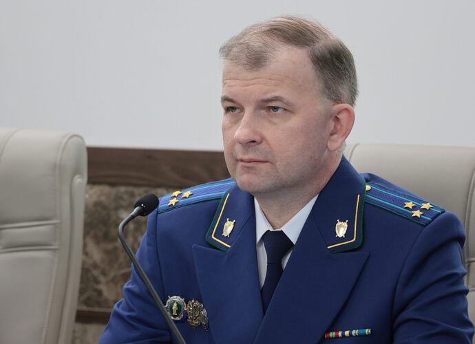 Новый прокурор Тульской области представлен губернатору и коллективу прокуратуры