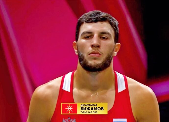 Джамбулат Бижамов с победы начал свой путь на чемпионате России