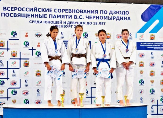 Анна Головина победила на Всероссийских соревнованиях по дзюдо