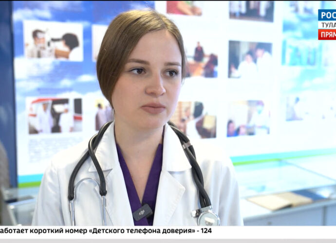 Педиатр Мария Рыжкина рассказала, как помочь ребёнку адаптироваться к школе, как укрепить его иммунитет и на какие сигналы в поведении ребёнка стоит обратить внимание.