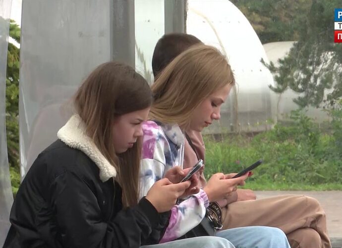 Корреспондент тульских «Вестей» проверила, как работает вайфай на остановках