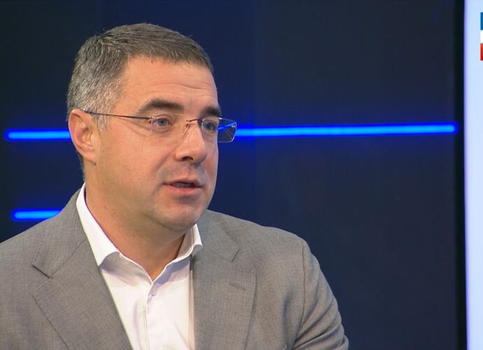 Мы принимали пациентов минимум по 12 часов в день: Алексей Эрк рассказал о работе в Мариуполе