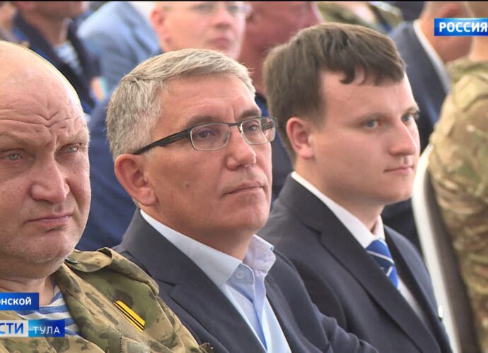 В проекте «Герой 71» 170 военнослужащих проходят обучение для работы в органах власти и на ключевых предприятиях региона при поддержке губернатора Дмитрия Миляева.