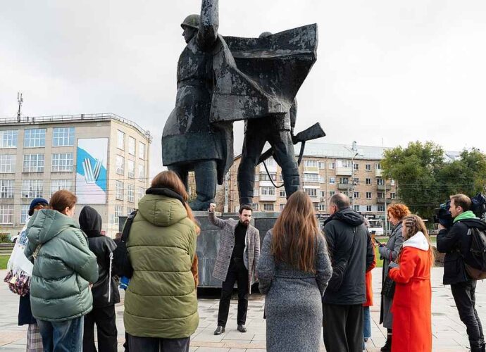 Через Тулу прошел автопробег Росконгресса «Дорогами Победы»