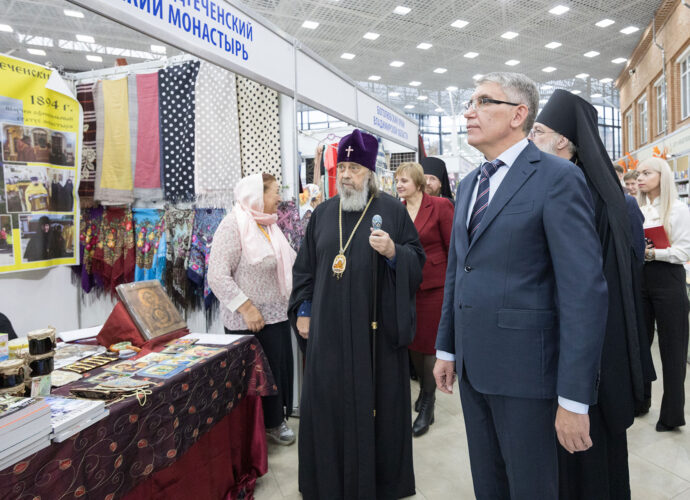 В атриуме Тульского кремля прошло заседание регионального отделения Всемирного Русского Народного Собора.