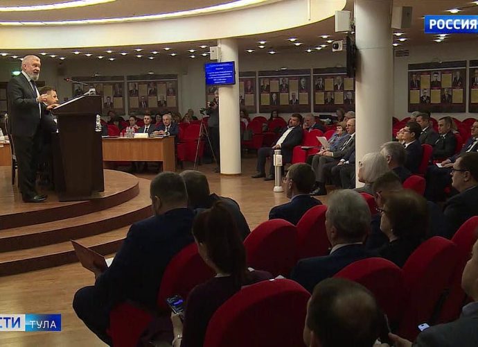 Бюджет, новый праздник, туризм: депутаты Тульской облдумы рассмотрели более 40 вопросов