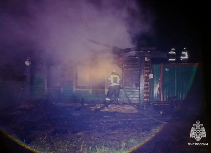 Два пенсионера погибли при пожарах в Тульской области