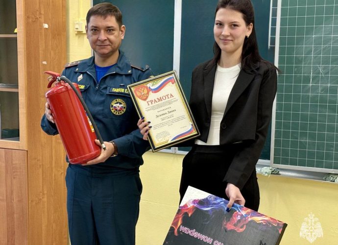 16-летняя тулячка спасла бабушку и дом от пожара благодаря кошке