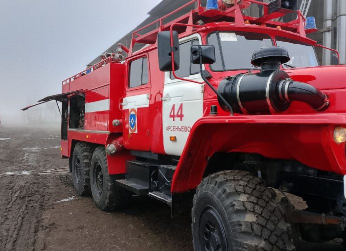 Тульские спасатели ликвидировали четыре техногенных пожара в разных населенных пунктах региона и последствия пяти дорожно-транспортных происшествий. 
