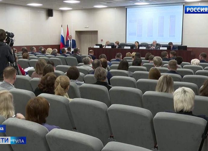 Рост зарплат и социальные приоритеты: Тульская облдума провела публичные слушания по проекту бюджета