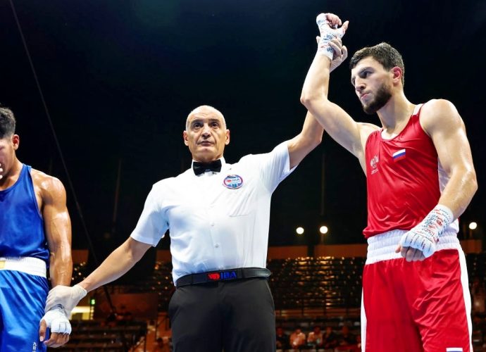 Джамбулат Бижамов с победы стартовал на Чемпионате мира в Дубае