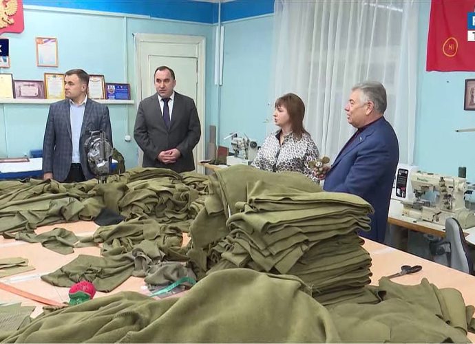 Председатель Тульской областной Думы Андрей Дубровский встретился с активистами Богородицка