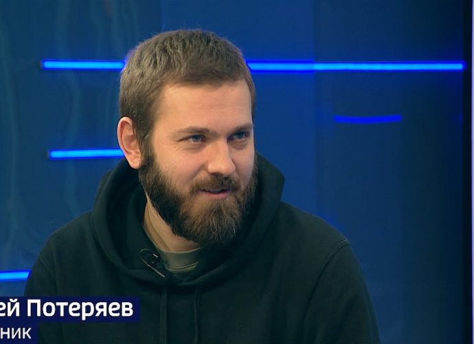 Город как партитура: Художник пишет симфонии из звуков постиндустриальных городов