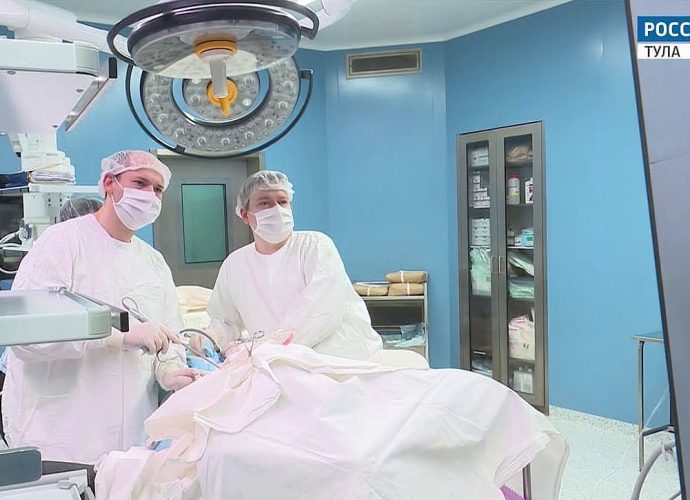 Тульские хирурги онкодиспансера выполнили операцию федерального уровня