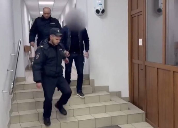 В Туле задержаны пять человек, подозреваемых в организации преступной схемы по фиктивной регистрации и трудоустройству иностранцев.