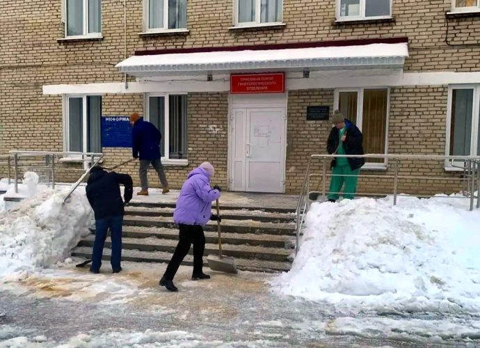 Снежный субботник в Тульской области