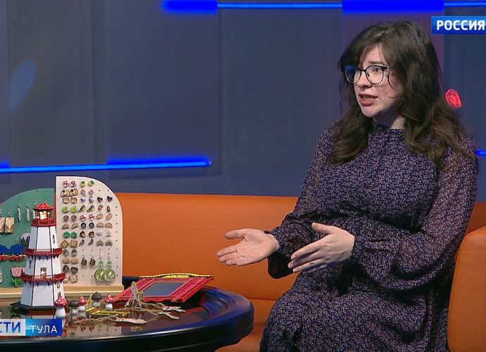 От брошки до станка с ЧПУ: как художница Ольга Алёшина создаёт тульские сувениры