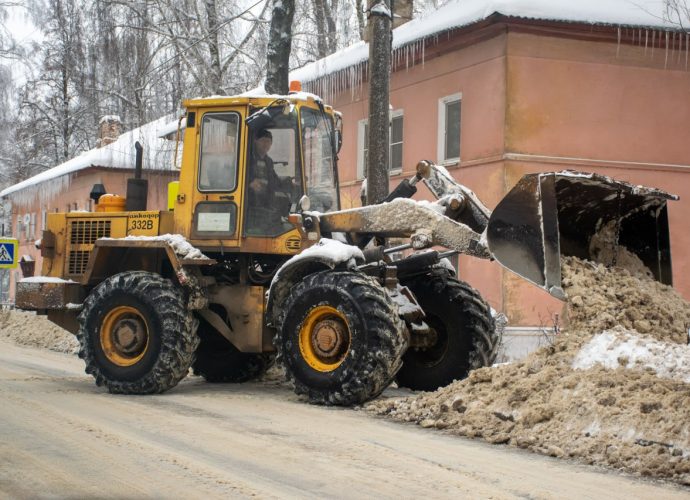 В Узловском районе сменили тактику уборки снега