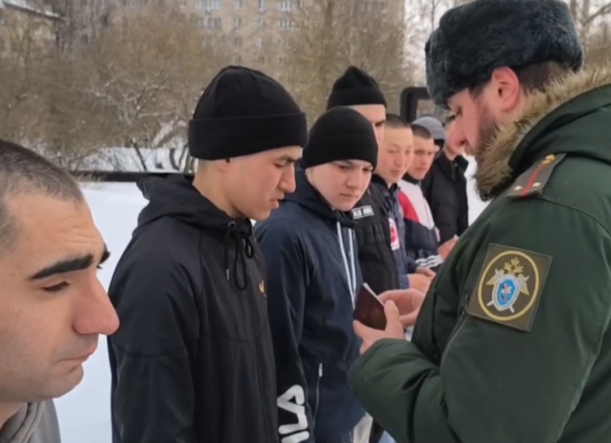 В Туле провели рейд по постановке на воинский учёт бывших мигрантов