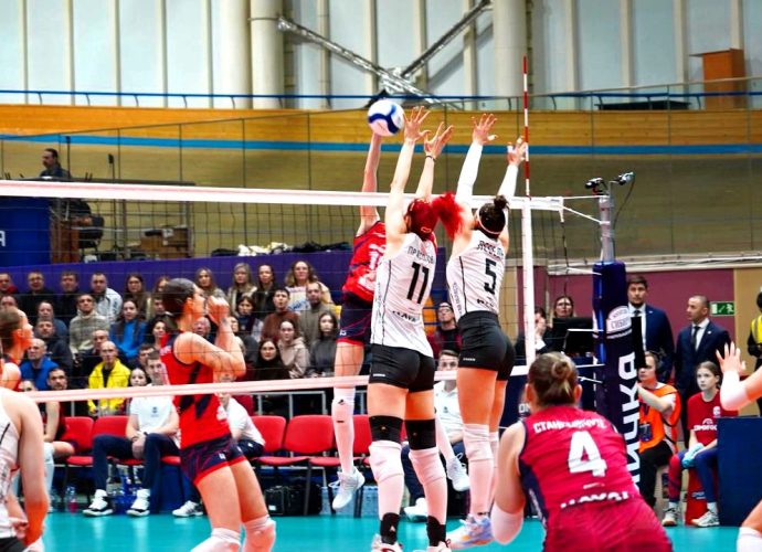 «Тулица» выиграла в Омске