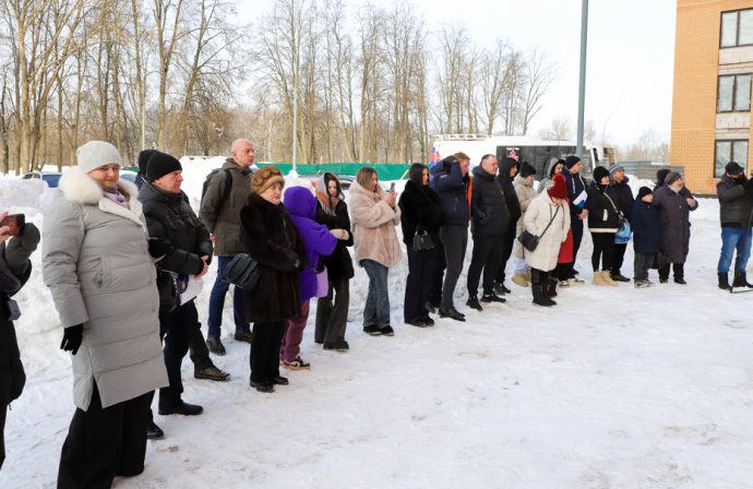 18 февраля глава администрации Тулы Илья Беспалов вручил ключи от новых квартир первым двенадцати семьям.