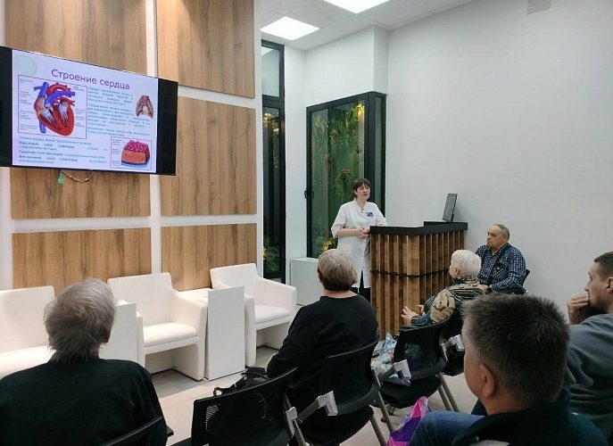 В областном кардиодиспансере прошло занятие в Школе здоровья, приуроченное к Всероссийской неделе осведомленности о заболеваниях сердца. 