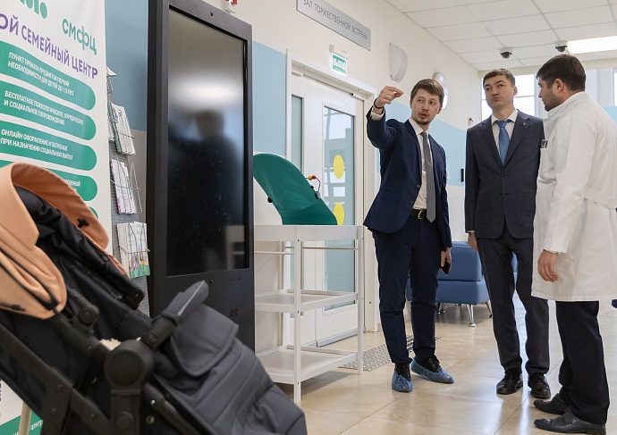 В Тульском областном перинатальном центре прошел круглый стол с участием региональных и федеральных экспертов.
