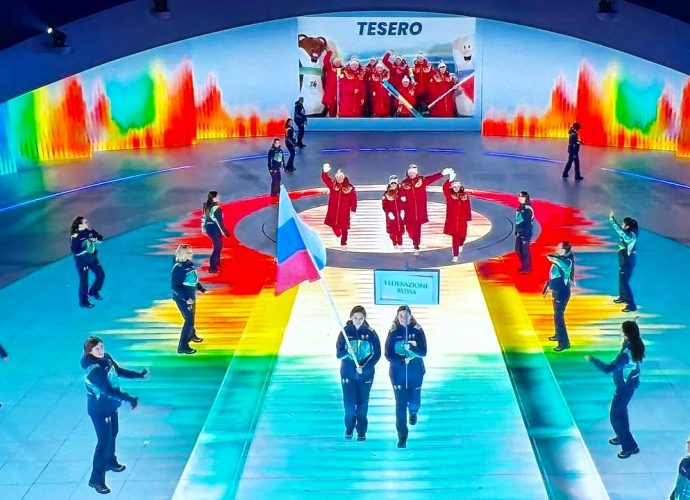 Российский флаг на Паралимпиаде и первые медали
