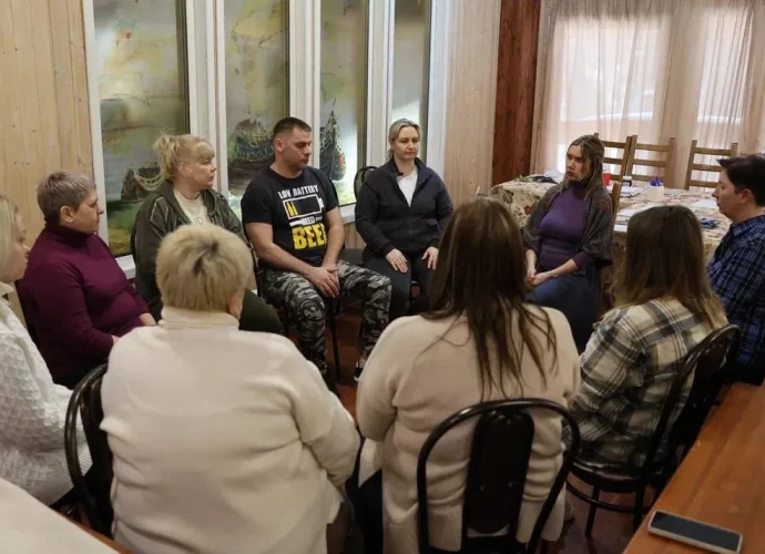 В Тульской области состоялся первый в этом году выездной «Тур выходного дня с психологом» для ветеранов специальной военной операции и их близких. 