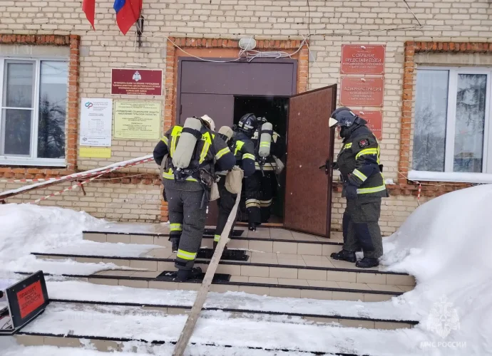 В администрации Каменского района прошли пожарно-тактические учения