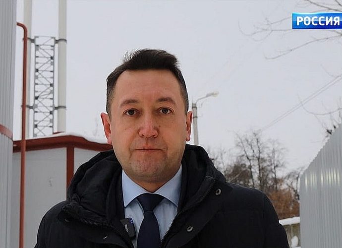 Уволился глава администрации Новомосковска Руслан Бутов