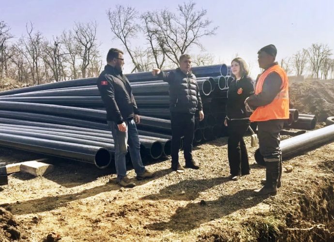 Тульские специалисты восстанавливают теплосеть и водопровод Мариуполе
