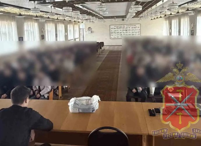 Сотрудники полиции Новомосковска провели оперативно-профилактические мероприятия по соблюдению миграционного законодательства.