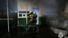 В Белёве на улице Мира произошел пожар в магазине