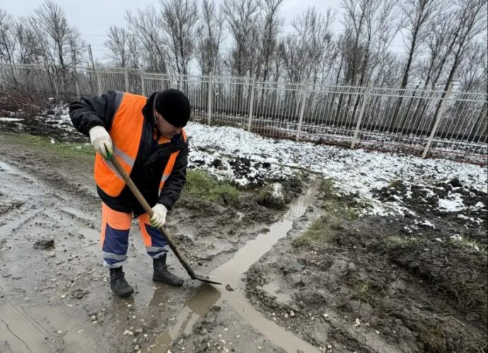 Роспотребнадзор пресёк незаконную продажу 1,2 тыс. пачек сигарет и жидкостей для вейпов в Тульской области