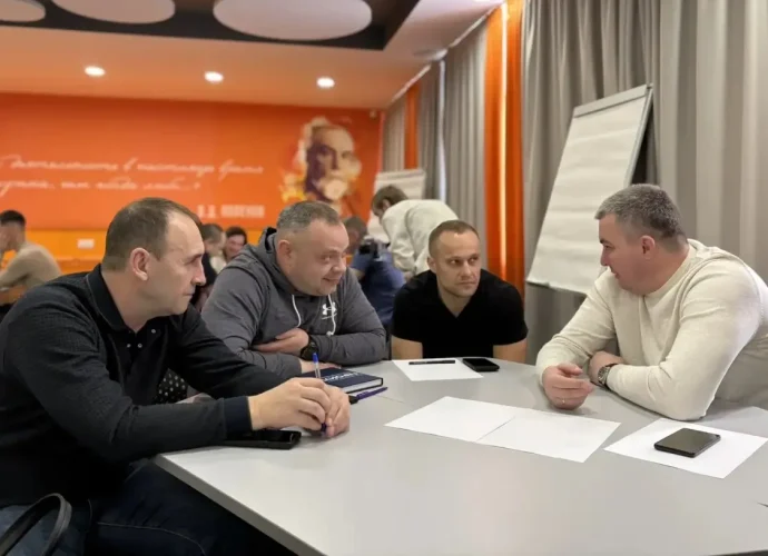 В субботу, 4 апреля, на площадке Корпоративного университета Правительства Тульской области стартовал образовательный интенсив для участников регионального проекта «Герой71».