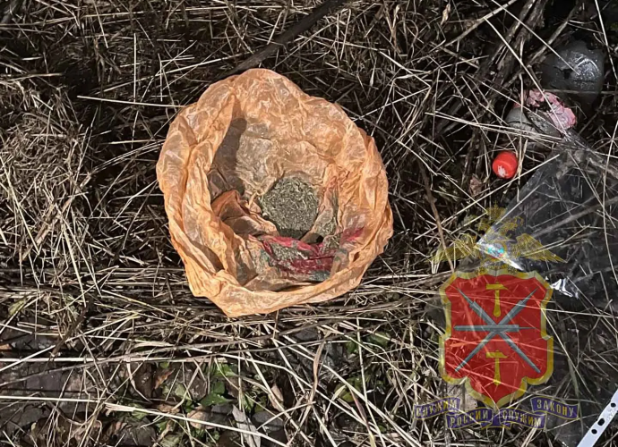 В Заокском районе пьяный водитель квадроцикла выбросил марихуану при виде полиции