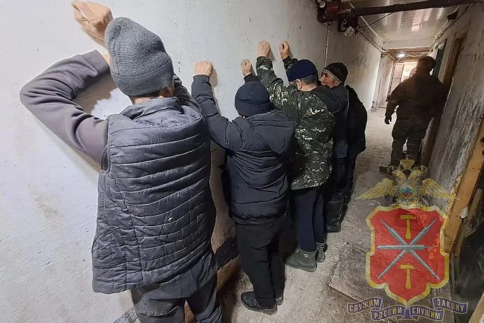 В Новомосковске на сельхозпредприятиях трудились мигранты-нелегалы